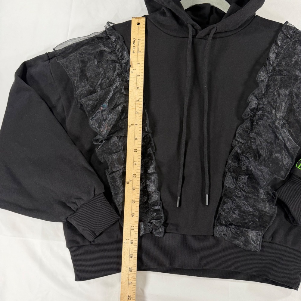 Wicked x Forever 21 Wicked Witch Ruffle Hoodie Black Green Cropped Small NWT - Picture 8 of 9